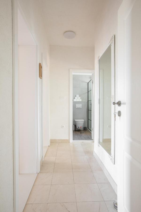 Apartman Ana Boric พอดโกรา ภายนอก รูปภาพ