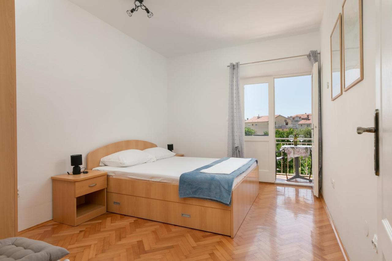 Apartman Ana Boric พอดโกรา ภายนอก รูปภาพ