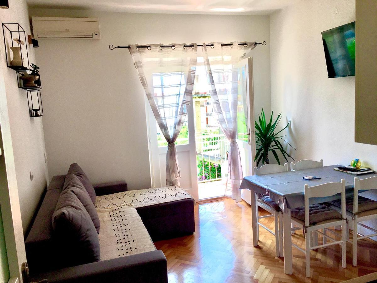 Apartman Ana Boric พอดโกรา ภายนอก รูปภาพ