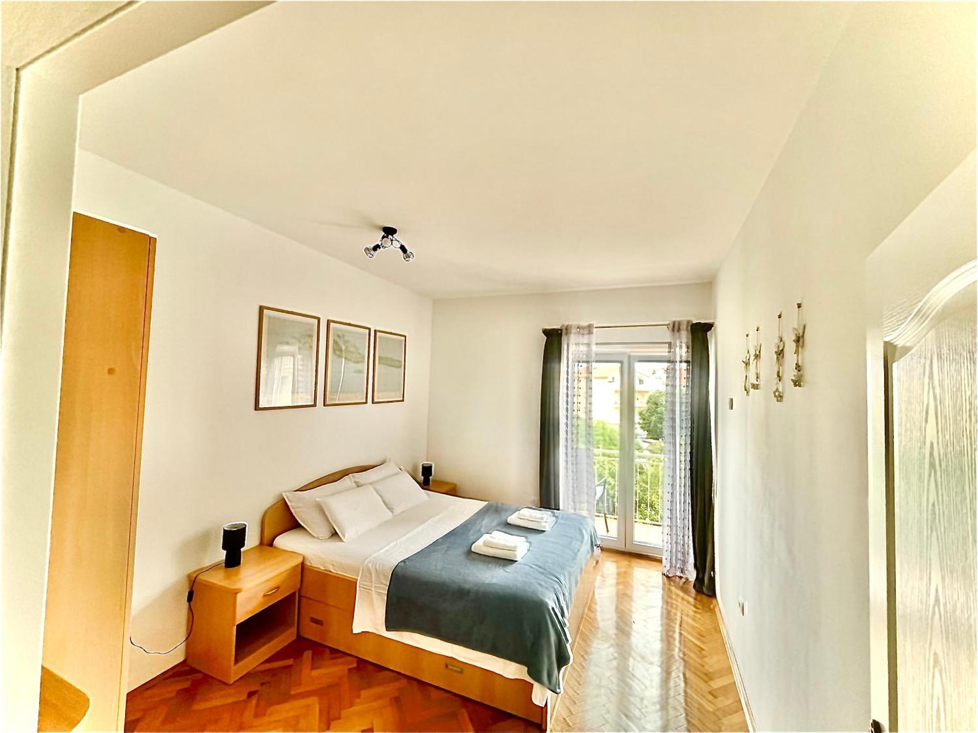 Apartman Ana Boric พอดโกรา ภายนอก รูปภาพ